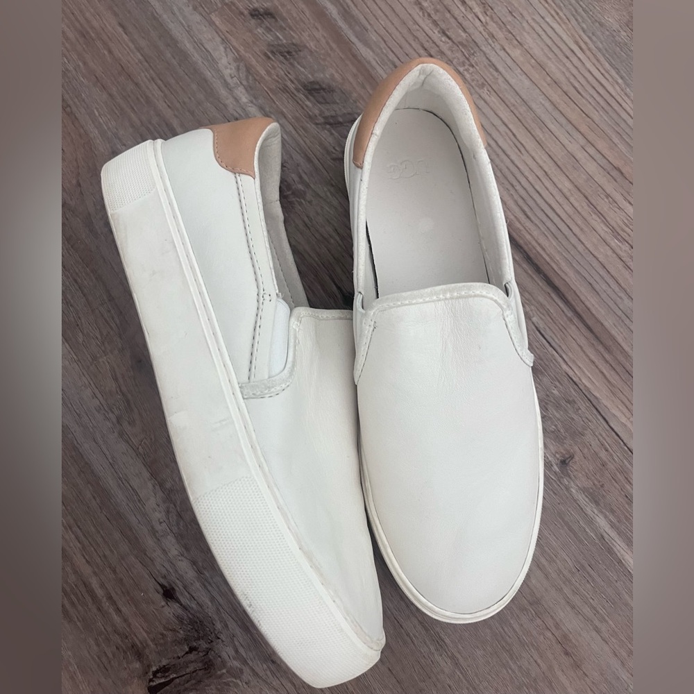 UGG Women's Cahlvan Sneakers